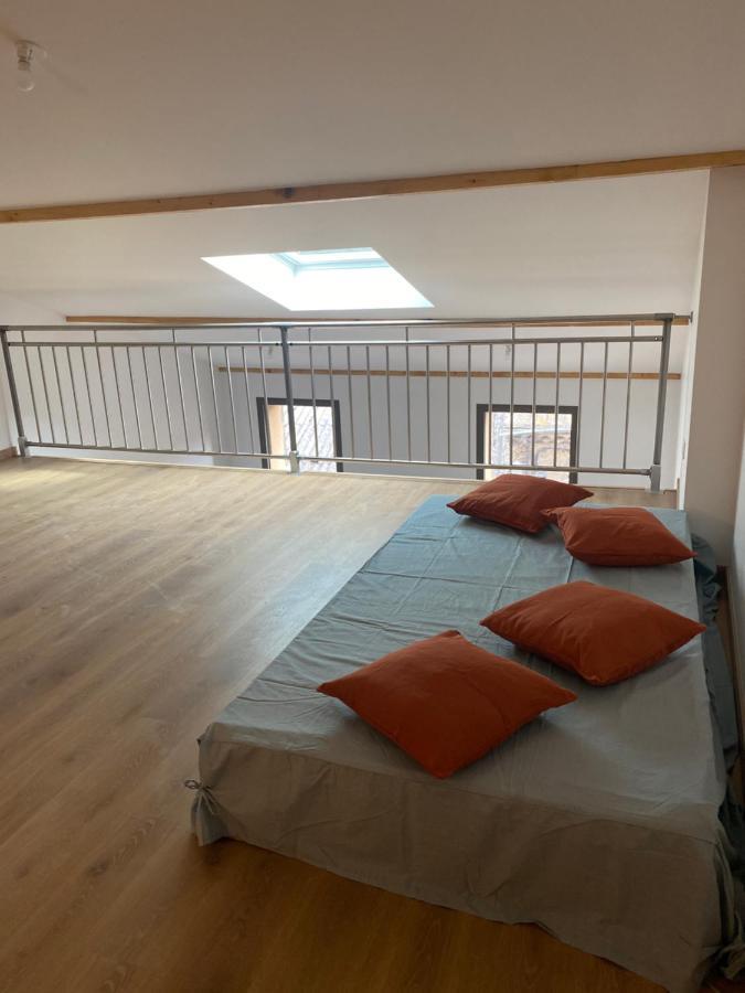 Appartements Neufs Avec Garages Dans Maison De Village Andance Exterior foto