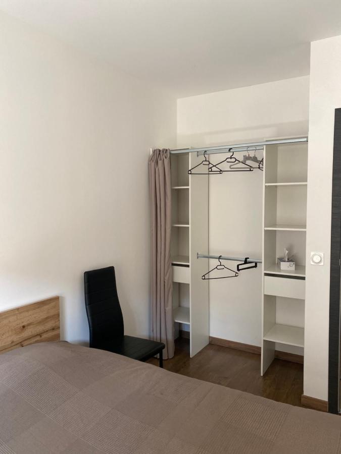 Appartements Neufs Avec Garages Dans Maison De Village Andance Exterior foto